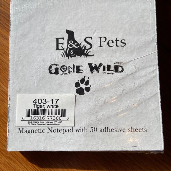 NWT White Tiger Magnetic Notepad with 50 Adhesive Sheets - Picture 6 of 10